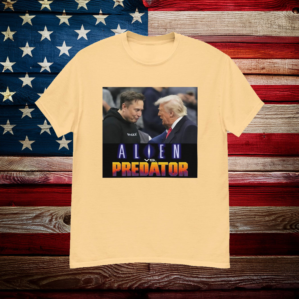 Trump vs Elon - Alien vs Predator T-Shirt